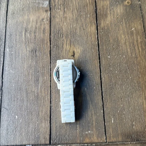 Fossil White Ceramic Chronograph Women's Watch - Picture 4 of 6